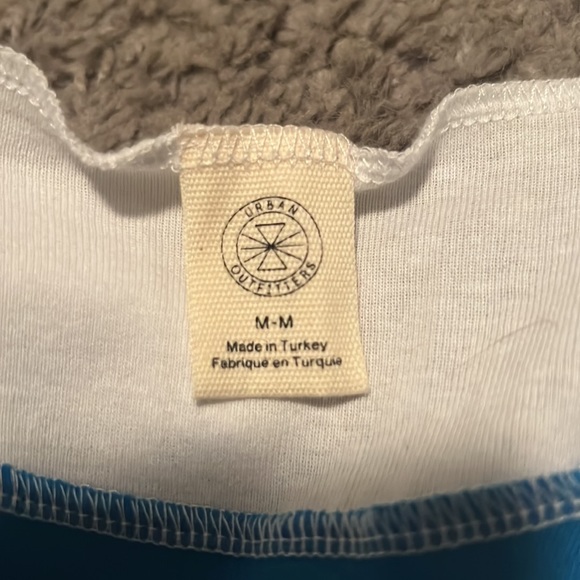 Urban Outfitters crop tank top - Picture 2 of 2